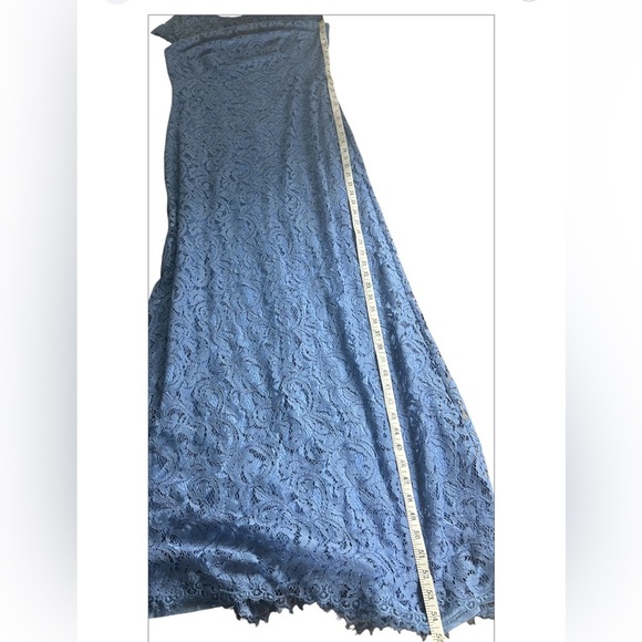 Tadashi Shoji Periwinkle Blue Lace Maxi Gown Fit & Flare Size 10 Wedding Formal - Picture 11 of 12